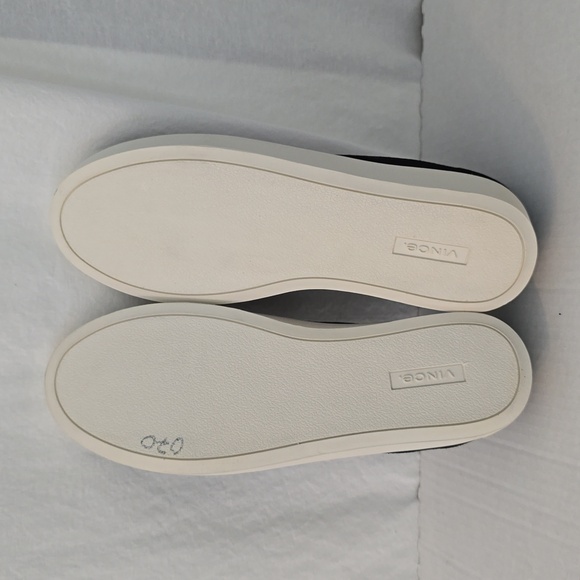 Vince GRADY  LOW TOP  black and white sneakers sz US 8 EI 38 - Picture 10 of 11